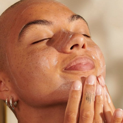 The Body Shop Vitamin E Cream Cleanser