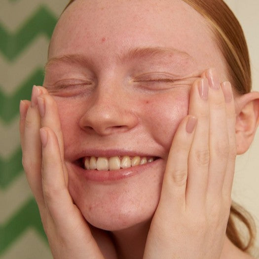 The Body Shop Tea Tree Daily Solution