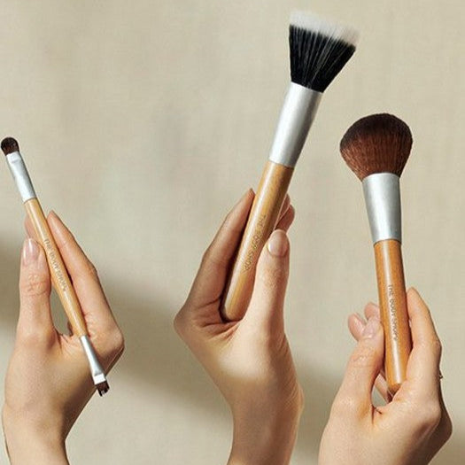 The Body Shop Fresh Nude Foundation Brush