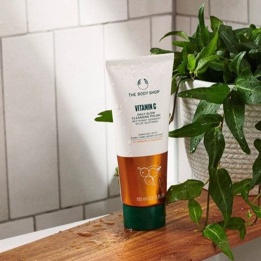 The Body Shop Vitamin C Glow Cleansing Polish