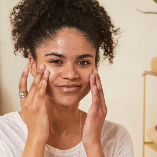 The Body Shop Vitamin C Skin Boost Instant Smoother